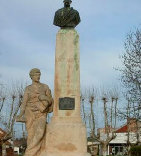 Monumento a Ignacio Pirovano